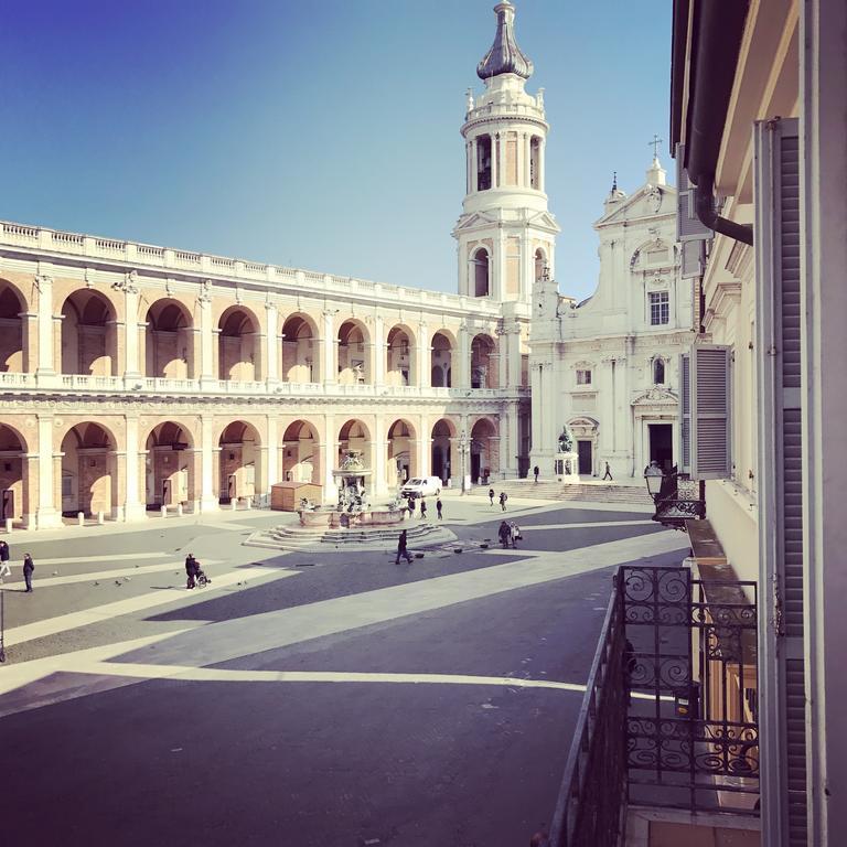 Hotel Pellegrino E Pace Лорето Екстериор снимка